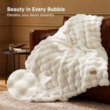 Load image into Gallery viewer, Bedsure Cloud Blanket – Fluffy Bubble Faux Fur Throw