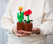 Load image into Gallery viewer, Minecraft Tulip & Poppy Mood Lights - Gifteee Unique & Unusual gifts, Cool gift ideas