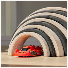 Load image into Gallery viewer, Zero Gravity Wall Climbing RC Car - Gifteee Unique & Unusual gifts, Cool gift ideas