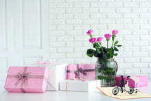 Load image into Gallery viewer, Wedding Anniversary pop up card - Gifteee Unique & Unusual gifts, Cool gift ideas