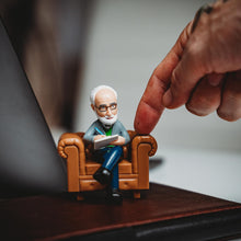 Load image into Gallery viewer, Desktop Therapist Sound Machine – 16 Phrases (Batteries Included)