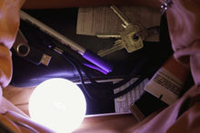 Load image into Gallery viewer, Handbag Light: No More Searching in Your Bag - Gifteee Unique & Unusual gifts, Cool gift ideas