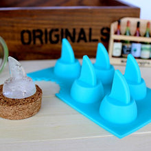 Load image into Gallery viewer, Shark Fin Mold - Gifteee Unique & Unusual gifts, Cool gift ideas