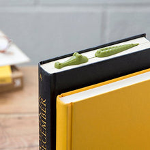 Load image into Gallery viewer, Crocomark and Hippomark - Cool Animal Bookmark Set (2 Pack) - Gifteee Unique & Unusual gifts, Cool gift ideas