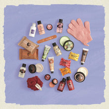 Load image into Gallery viewer, The Body Shop Dream Big This Christmas Beauty Advent Calendar - Gifteee Unique & Unusual gifts, Cool gift ideas