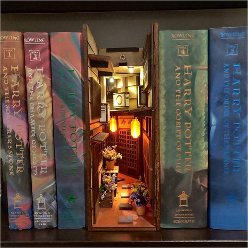 Old Town Booknook Bookshelf Insert - Gifteee. Find cool & unique gifts for men, women and kids