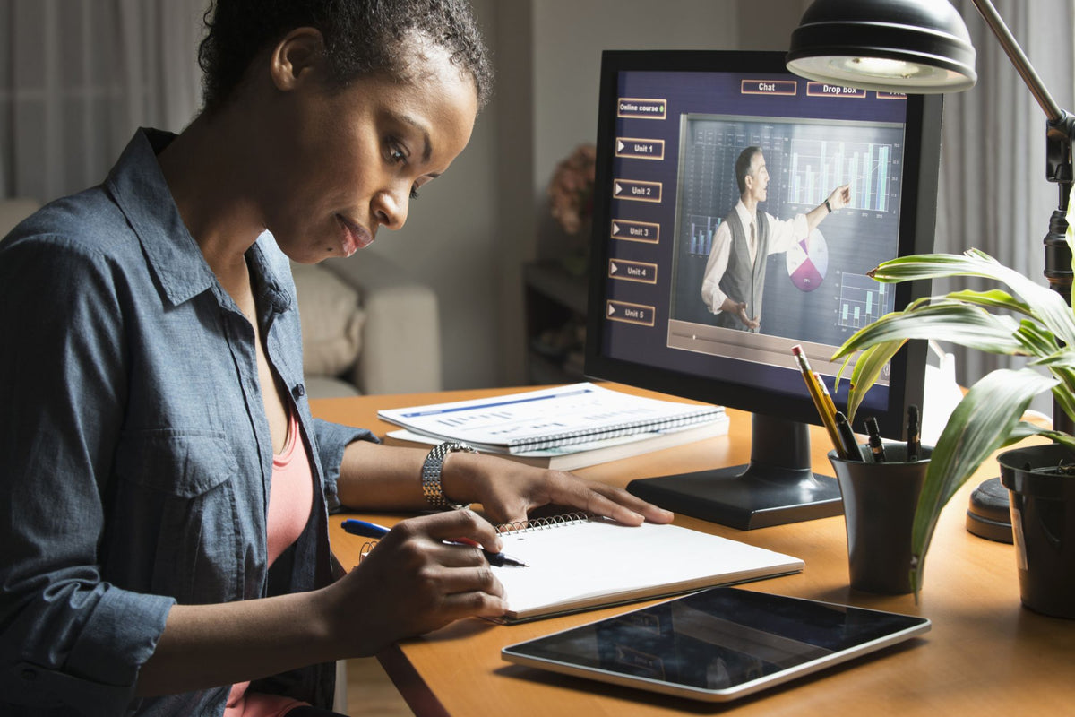 Find amazing online courses to pass the time while isolated & staying at home (Makes a great unique gift idea!)