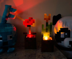 Minecraft Tulip & Poppy Mood Lights - Gifteee Unique & Unusual gifts, Cool gift ideas