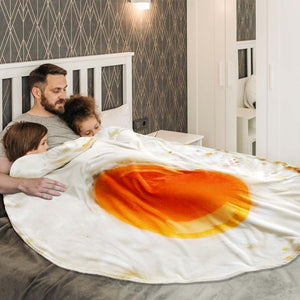 Giant Fried Egg Blanket - Gifteee Unique & Unusual gifts, Cool gift ideas