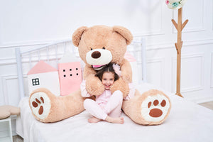 Giant Teddy Bear Plush Toy - Gifteee Unique & Unusual gifts, Cool gift ideas