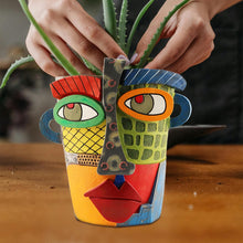 Load image into Gallery viewer, Abstract Face Planters Pots
