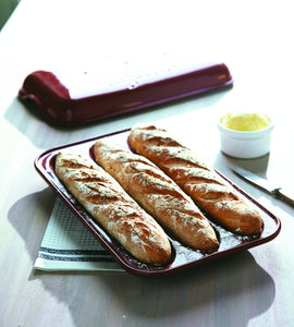 Ceramic Baguette Baker – Burgundy