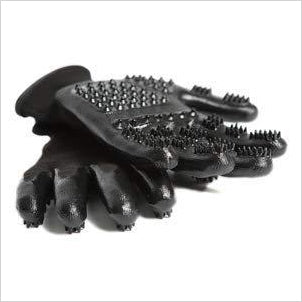 HandsOn Gloves for Shedding, Bathing, Grooming - Gifteee. Find cool & unique gifts for men, women and kids