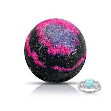 XL Bath Bomb with a Ring Inside - Gifteee Unique & Unusual gifts, Cool gift ideas