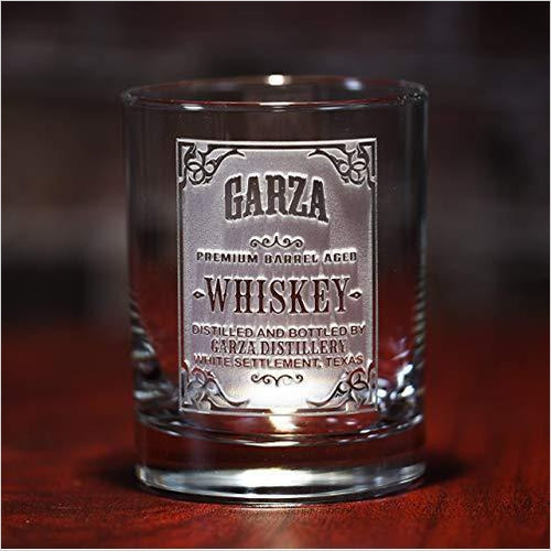 Personalized Whiskey Label, Scotch Bourbon Glasses - Gifteee. Find cool & unique gifts for men, women and kids