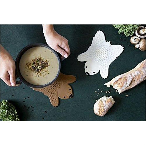 GRIZZLY Hot pot trivet - Gifteee Unique & Unusual gifts, Cool gift ideas