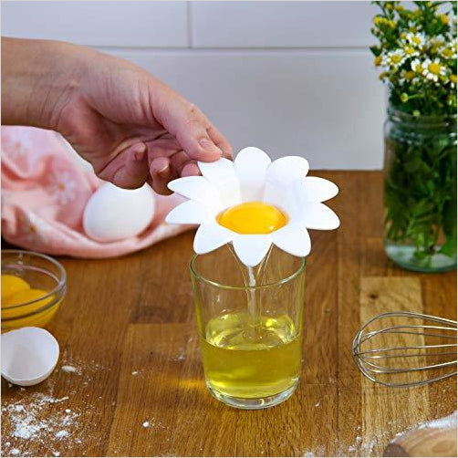 Daisy Plastic Egg Separator - Gifteee Unique & Unusual gifts, Cool gift ideas