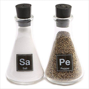 Science Flask Salt and Pepper Shakers - Gifteee. Find cool & unique gifts for men, women and kids