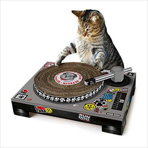 Cat Scratching DJ Deck - Gifteee. Find cool & unique gifts for men, women and kids