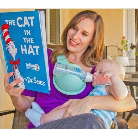 The Beebo - Free Hand Baby Bottle Holder - Gifteee Unique & Unusual gifts, Cool gift ideas